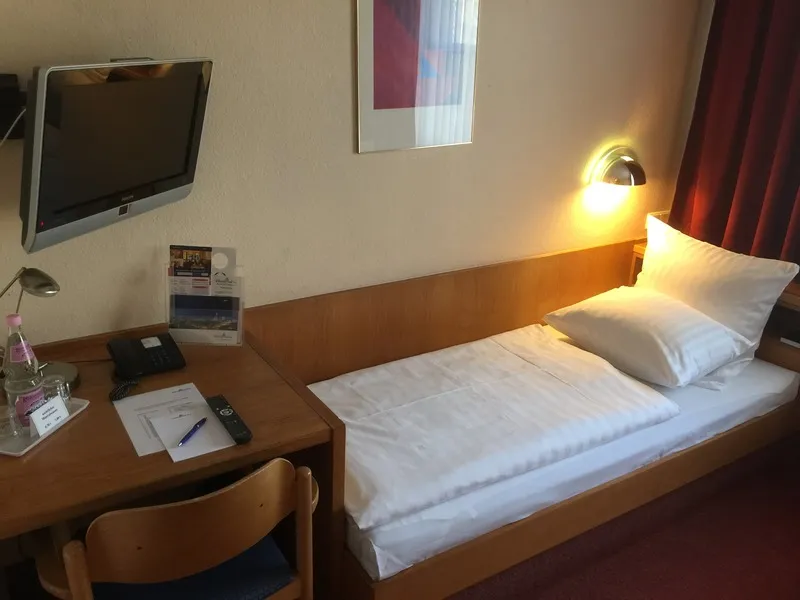 SINGLE STANDARD Room, Amber Econtel Berlin Charlottenburg, Berlin