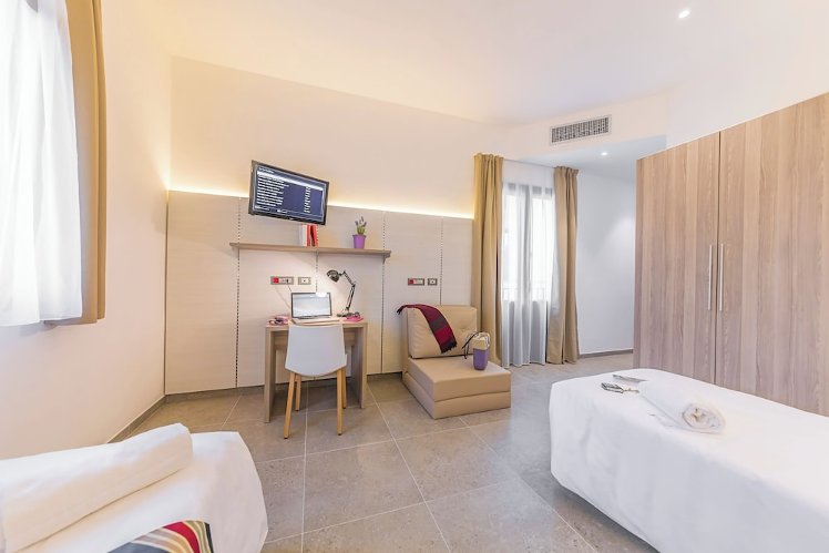 Camplus Guest Palermo, Catania