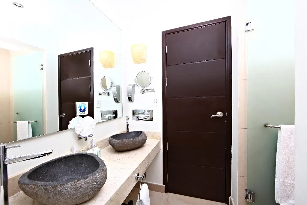 Room STANDARD Room, Sandos Caracol Nature Resort & Water Park All Incl, Playa Del Carmen