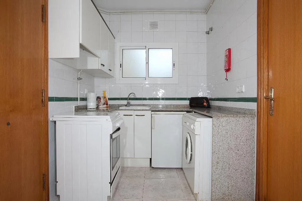 STUDIO CAPACITY 3 Room, Apartments Sunway Tara, Costa Brava