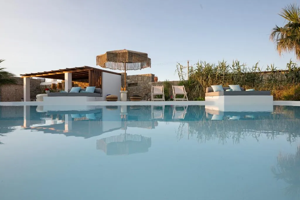 Pool, Myconian Theros, Mykonos