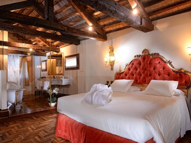 JUNIOR SUITE CLASSIC Room, Ai Reali Hotel, Venice