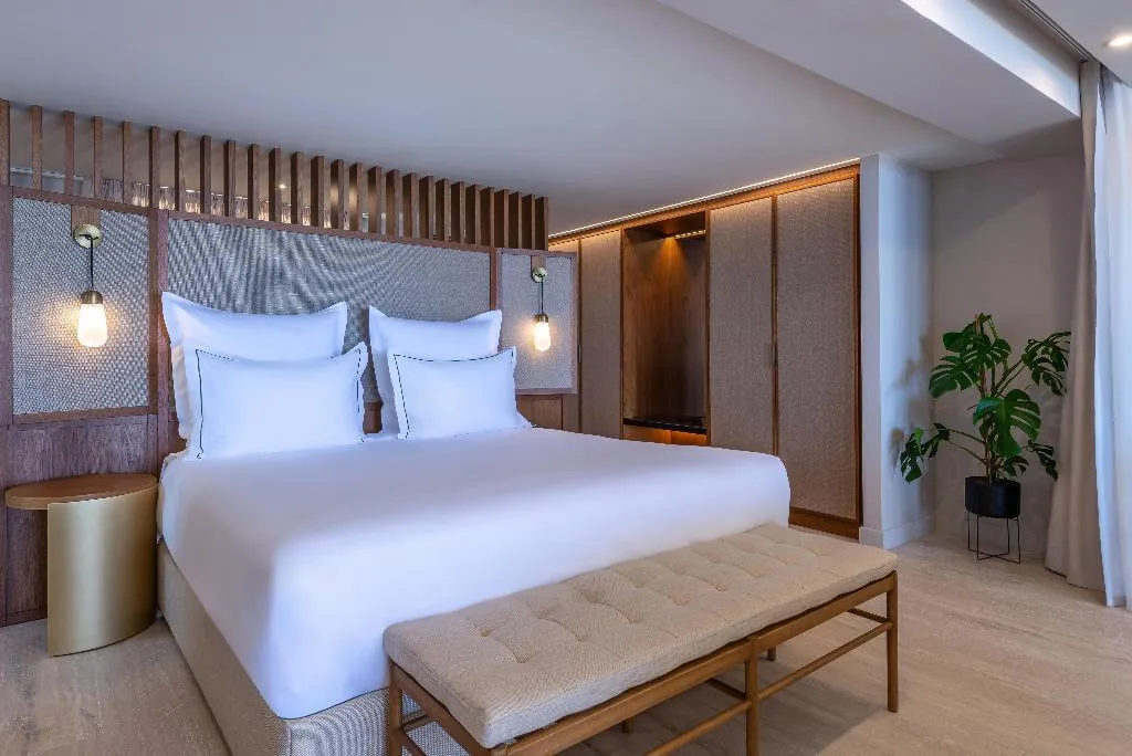 SUITE SEA VIEW Room, Aulus Chania Resort, Curio Collection by Hilton, Thessaloniki