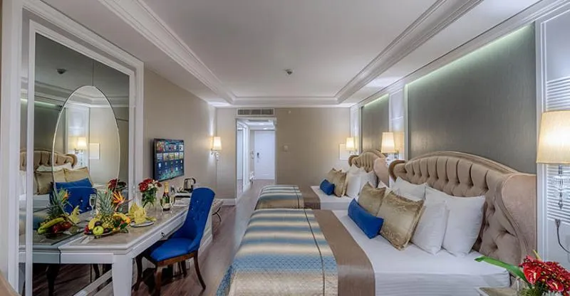 QUADRUPLE DELUXE Room, Dobedan Exclusive Hotel and Spa Ex Alva Donna, Antalya