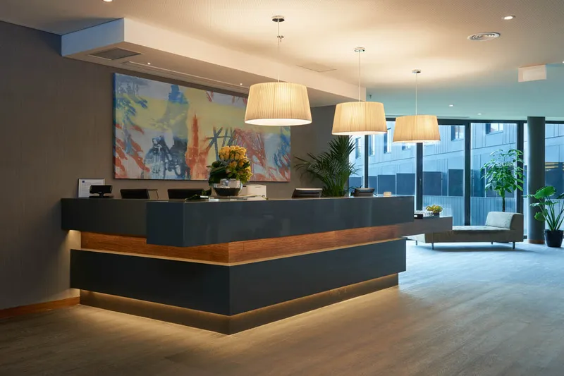 Lobby, Timbre Heroismo, Porto