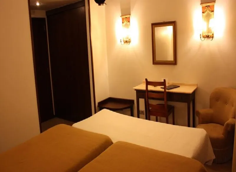 TRIPLE STANDARD Room, Vice Rei, Porto