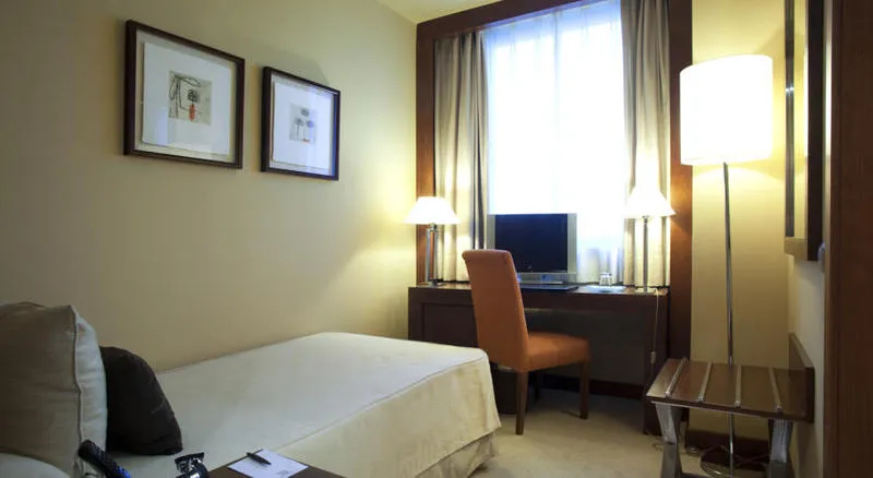 SINGLE STANDARD Room, Nuevo Madrid, Madrid