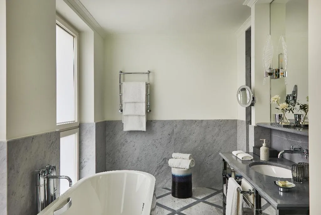 JUNIOR SUITE STANDARD Room, The Carlton, Milan, Milan