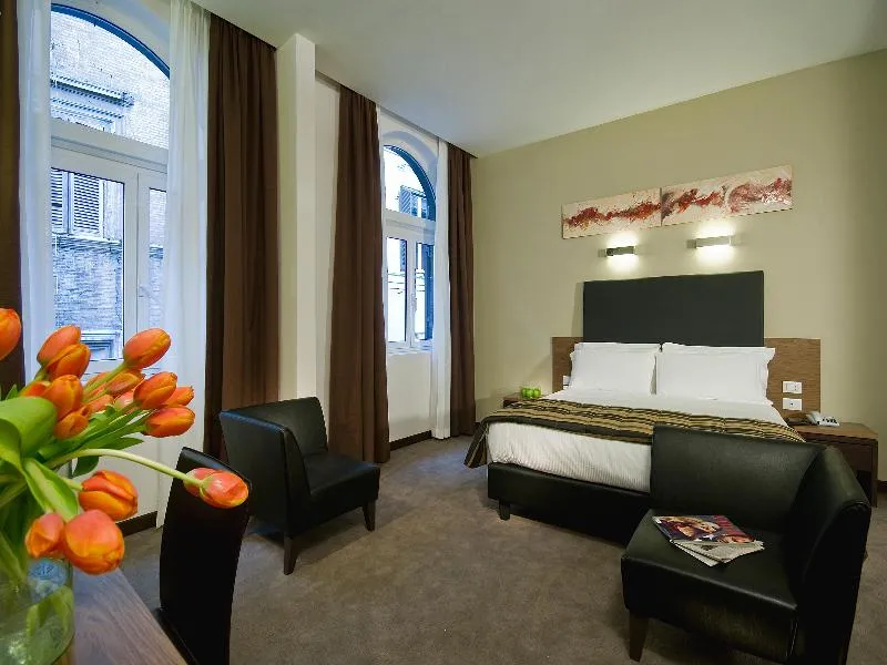DOUBLE SUPERIOR Room, Hotel Rinascimento, Rome