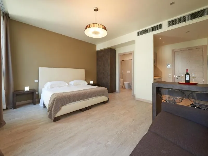 JUNIOR SUITE STANDARD Room, Forte16 Apartments View & Spa, Florence