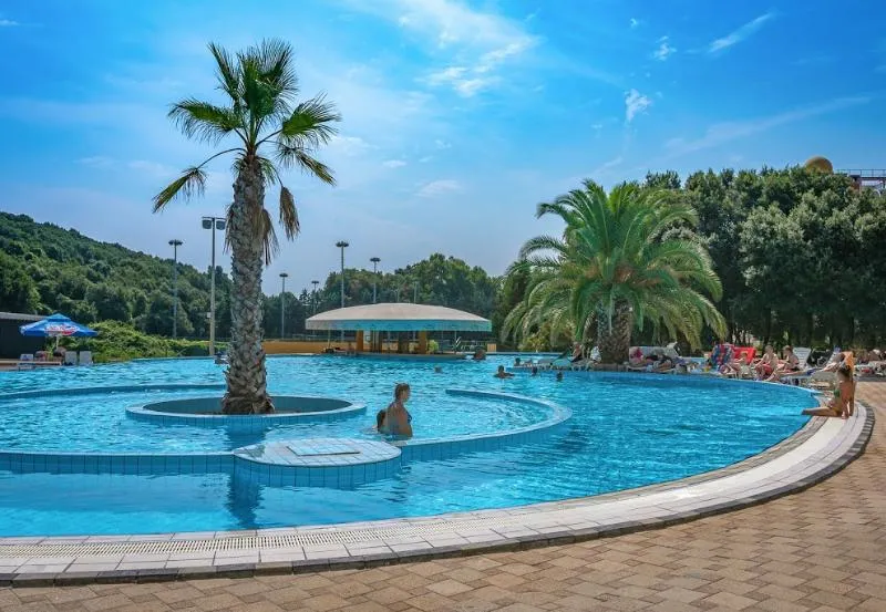 Pool, Duga Uvala, Istria