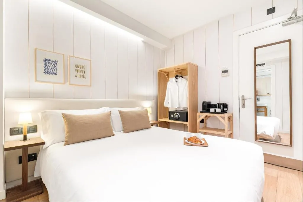 DOUBLE ECONOMY Room, Casa Bella Gracia, Barcelona
