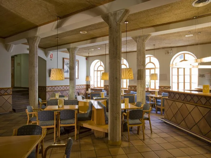 Restaurant, Vall de Nuria, Costa Brava