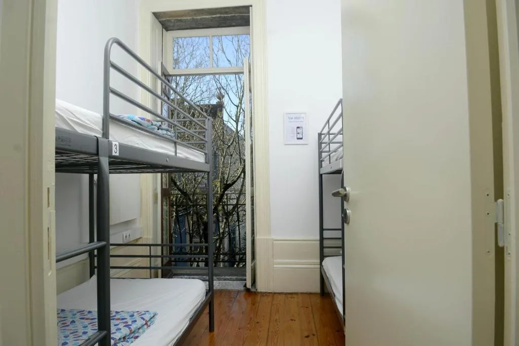 General view, O2 Hostel, Porto