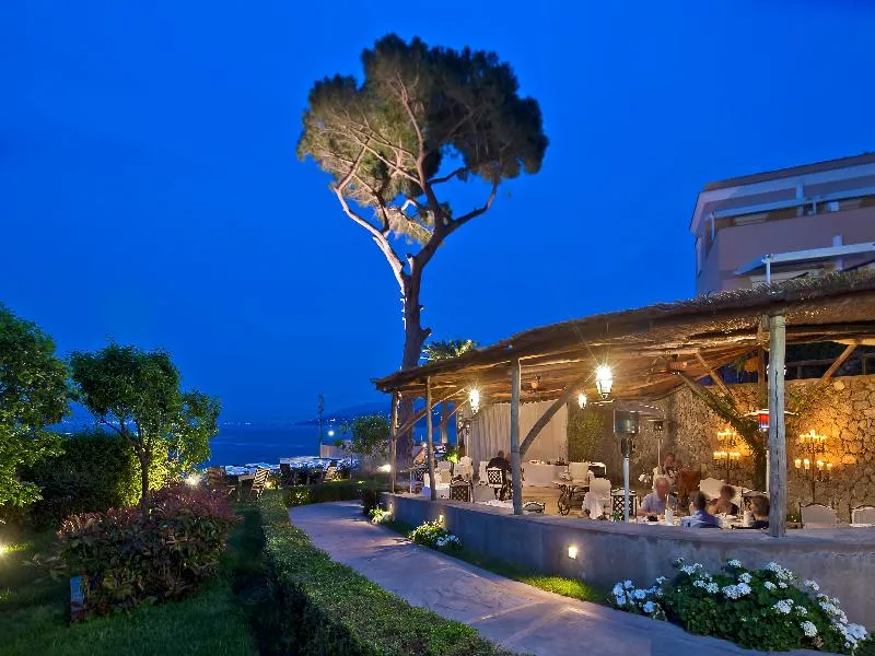Restaurant, Villa Marina Capri Hotel & Spa, Naples