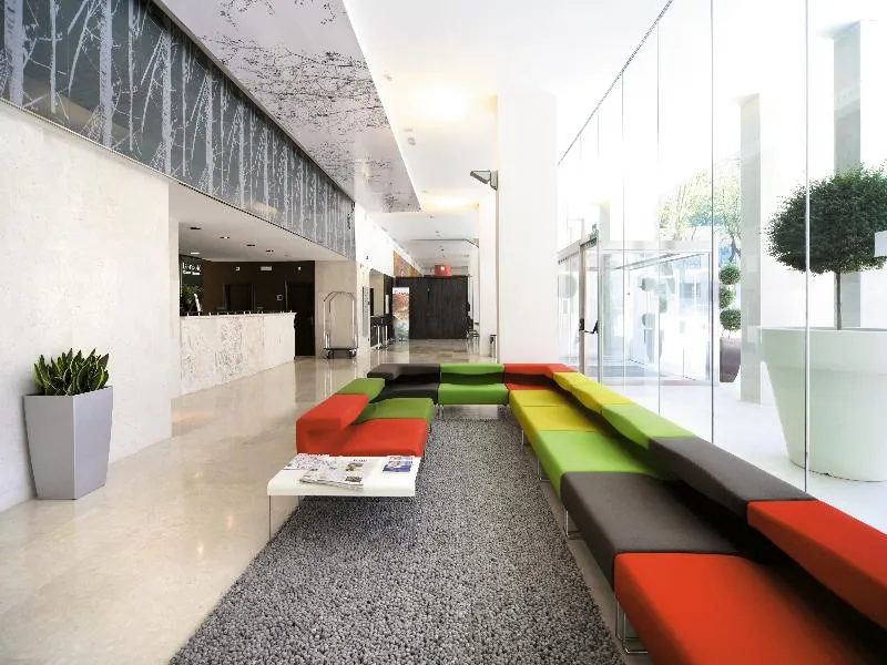 Lobby, Occidental Madrid Este, Madrid