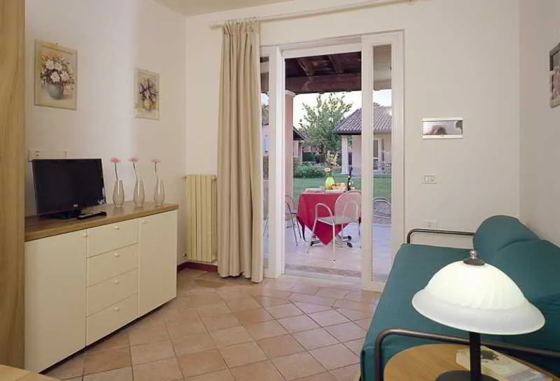 Room, Resort The Garda Village, Milan