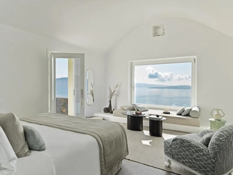 SUITE WITH PRIVATE POOL Room, Canaves Oia Suites, Santorini