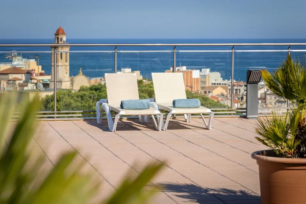 Terrace, htop Jadhe, Costa Brava