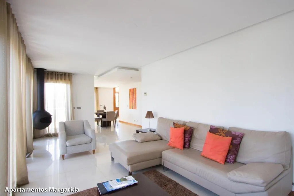 APARTMENT TWO BEDROOMS WITH PRIVATE POOL Room, Vale Do Lobo Resort, Algarve