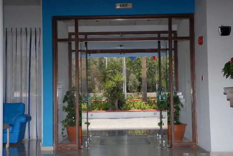 Lobby, Maistros Hotel Apartments, Cyprus