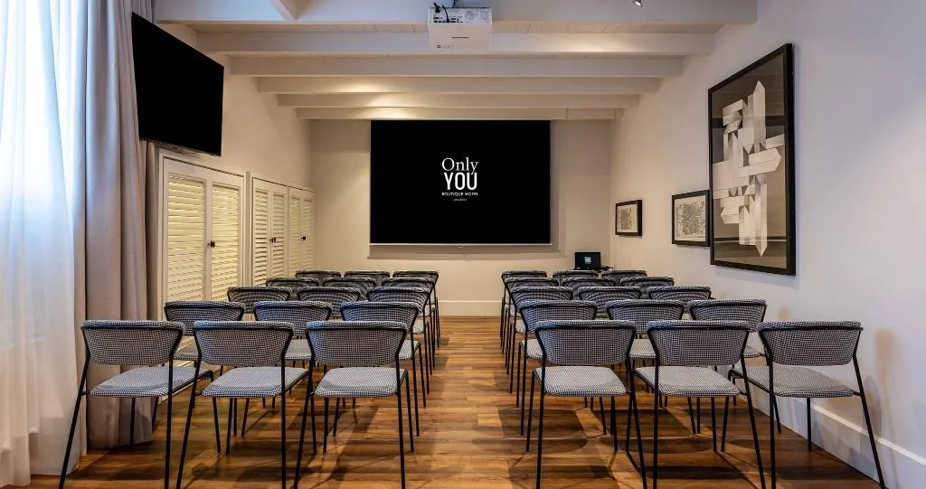 Conferences, Only YOU Boutique Madrid, Madrid