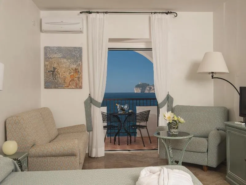 Room, El Faro, Alghero