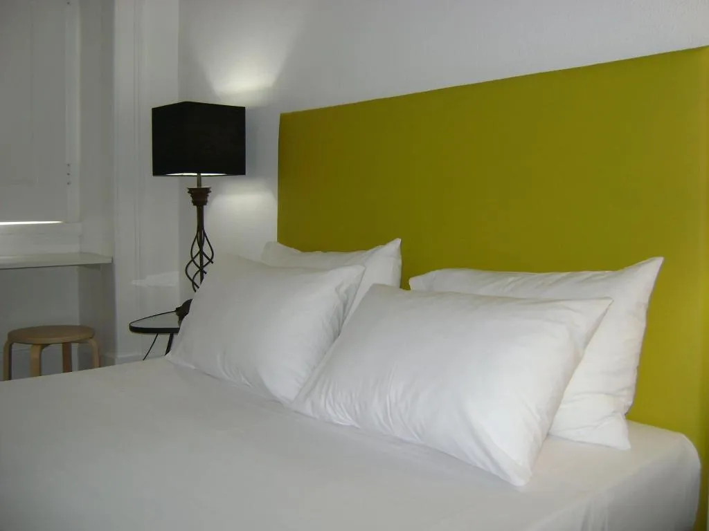 DOUBLE HONEYMOON Room, WW Hostel & Suites, Porto
