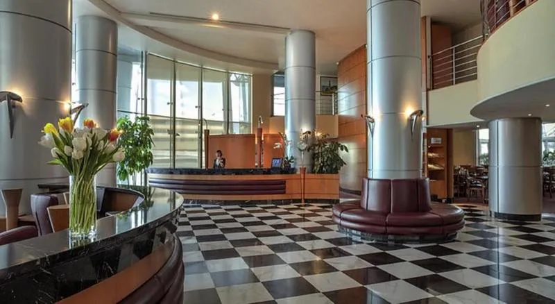 Lobby, J5 Hotel Port Saeed (formerly Rihab Rotana), Dubai