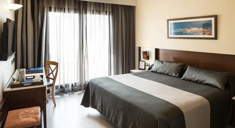 DOUBLE STANDARD Room, Catalonia Born, Barcelona