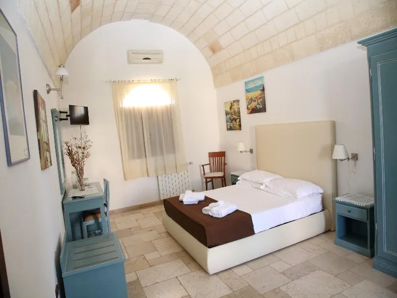 DOUBLE STANDARD Room, Agriturismo Tenuta Mazzetta, Brindisi
