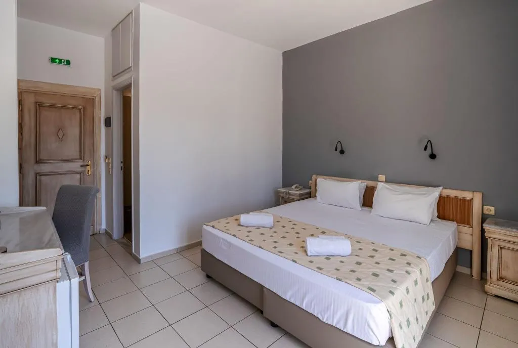 DOUBLE SEA VIEW Room, Naiades hotel, Crete