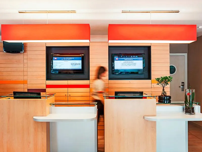 Lobby, ibis Barcelona Mollet, Barcelona