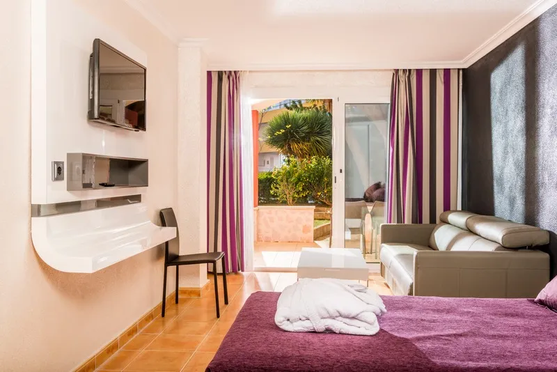 TRIPLE STANDARD Room, Salles Hotel Marina Portals, Majorca