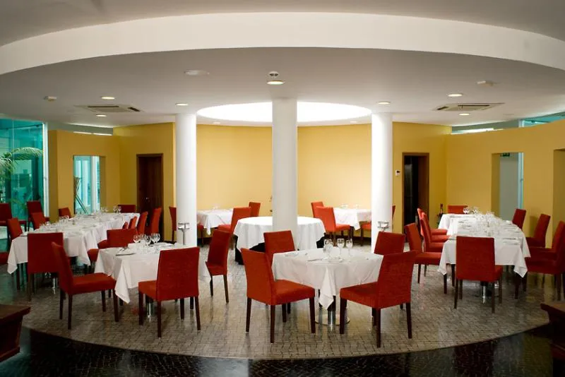 Restaurant, Leziria Parque Hotel, Lisbon