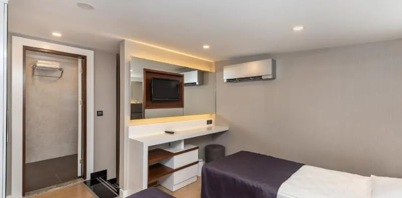 FAMILY ROOM DUPLEX Room, Kaila Beach Hotel, Antalya