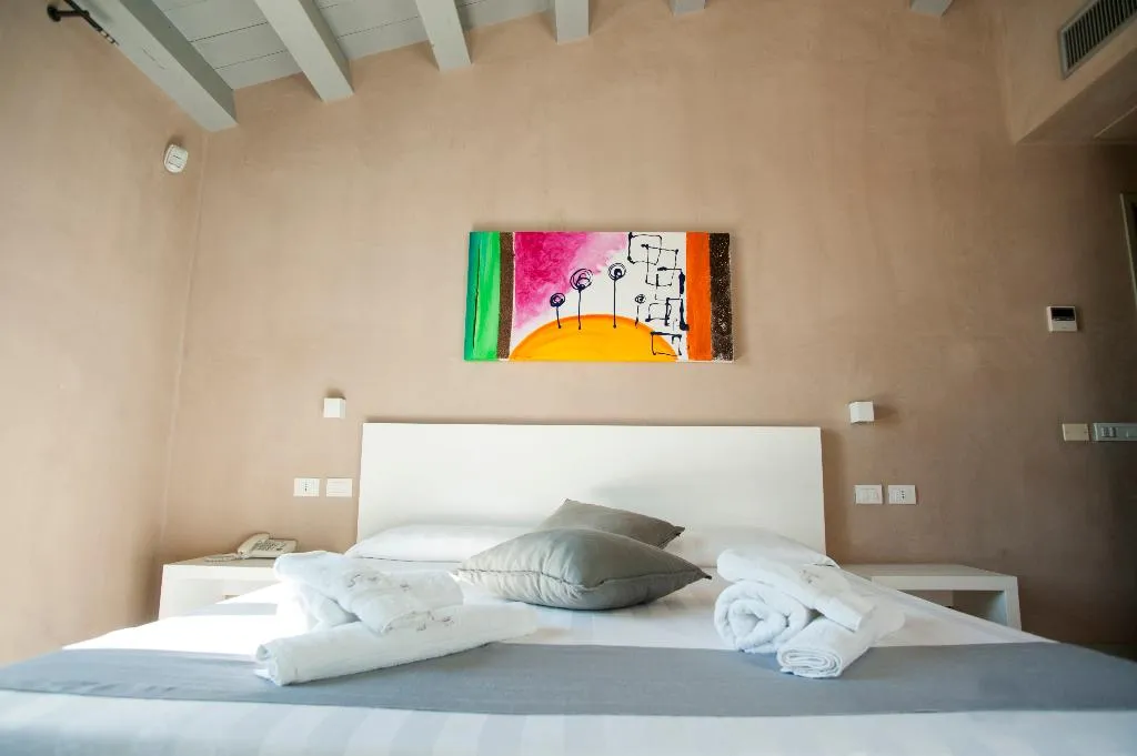 DOUBLE SUPERIOR Room, Relais Casina Miregia, Catania