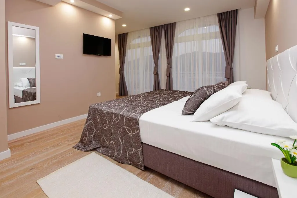 DOUBLE DELUXE WITH BALCONY Room, Hotel Villa Telenta, Dubrovnik