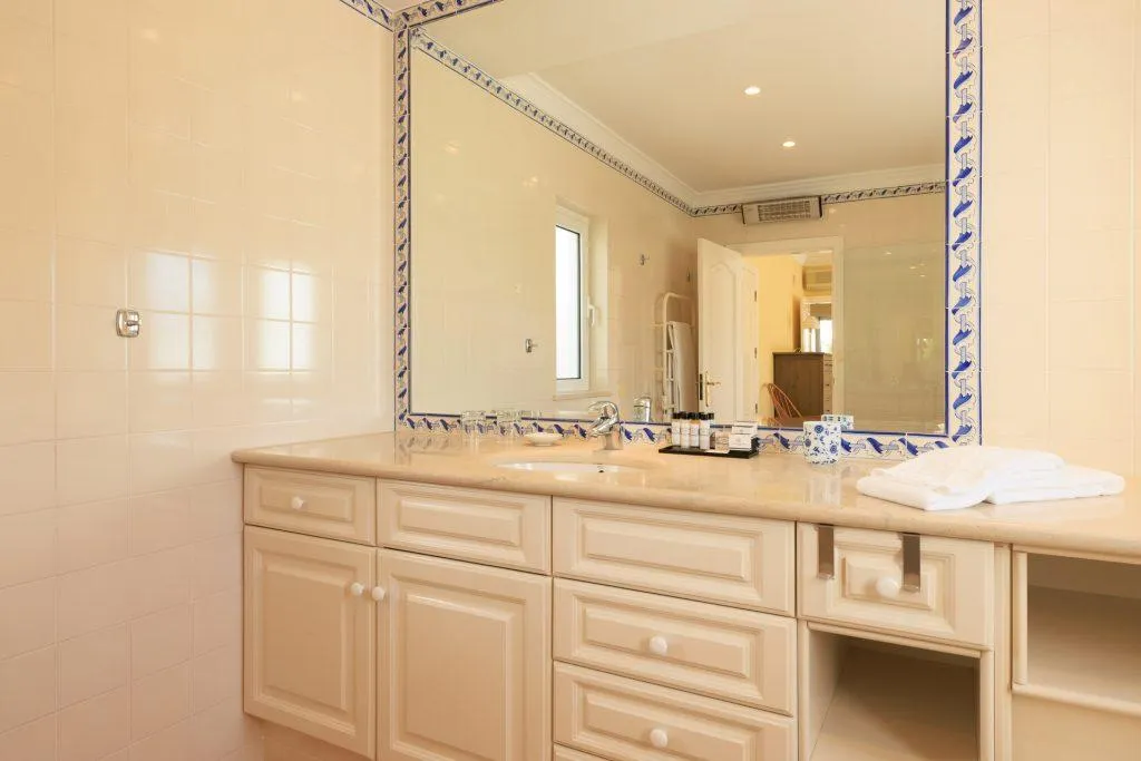 TOWNHOME THREE BEDROOMS Room, Vale Do Lobo Resort, Algarve