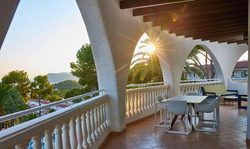 Room, Hilton Mallorca Galatzo, Majorca