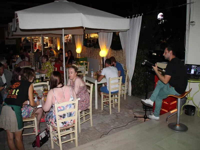 Room, Kavos Central, Corfu
