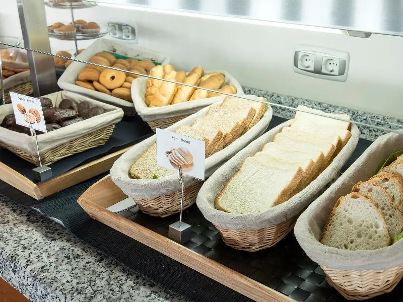 Restaurant, Plaza Las Matas Hotel, Madrid
