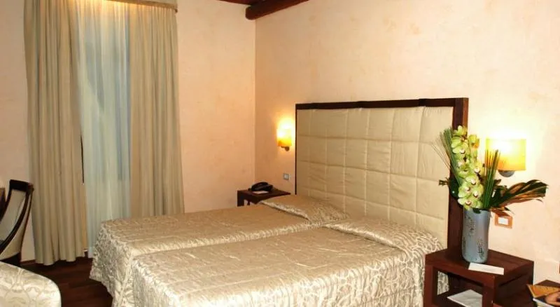 Double or Twin STANDARD Room, Palazzo Selvadego, Venice