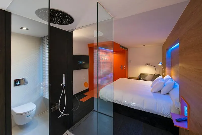 DOUBLE STANDARD Room, Mirador de Chamartin, Madrid