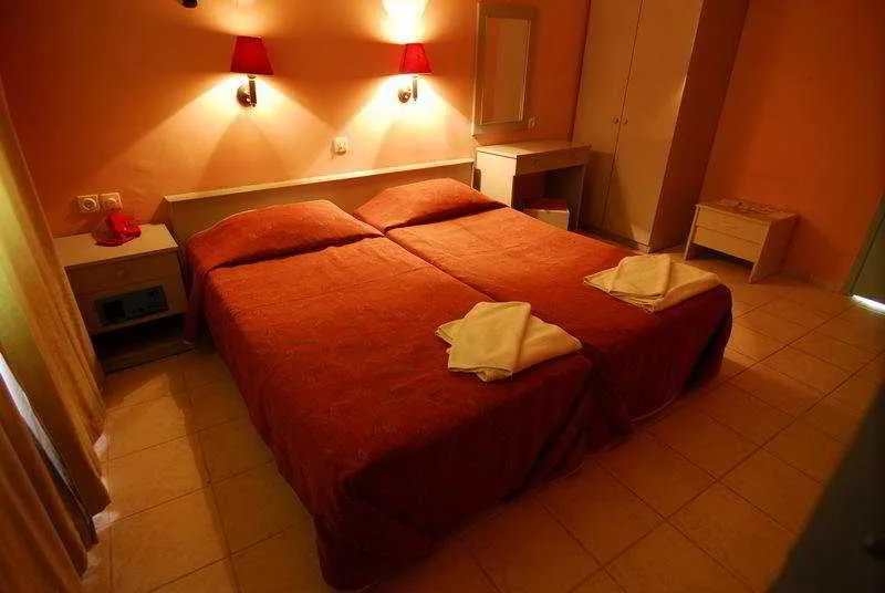Room, Akdeniz, Izmir