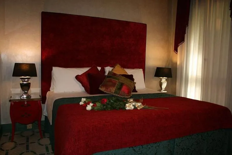 Room, Palazzo Del Giglio, Venice