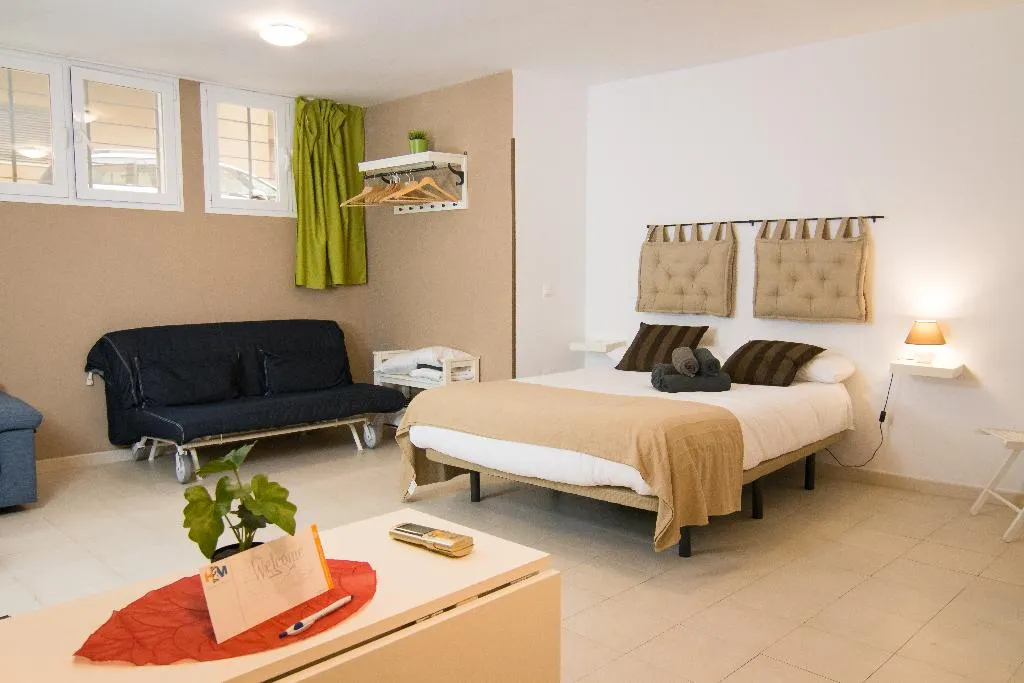 STUDIO BASIC Room, Holidays2Malaga Studios Mena, Costa Del Sol