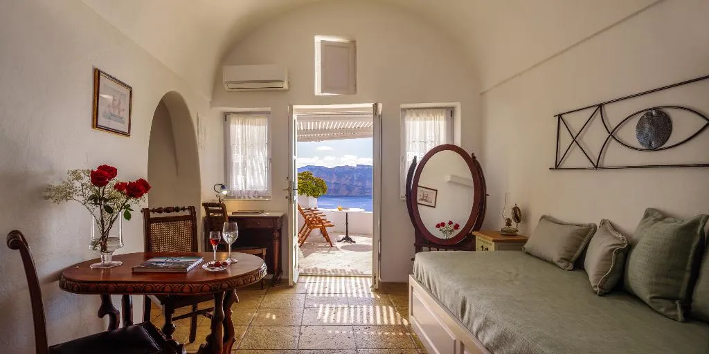 SUITE SUPERIOR Room, Fanari Villas, Santorini