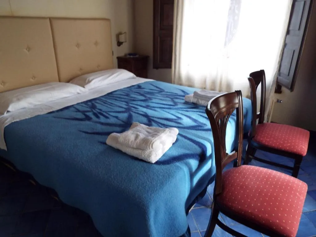DOUBLE STANDARD Room, Agriturismo Cefalù - Guest House, Palermo