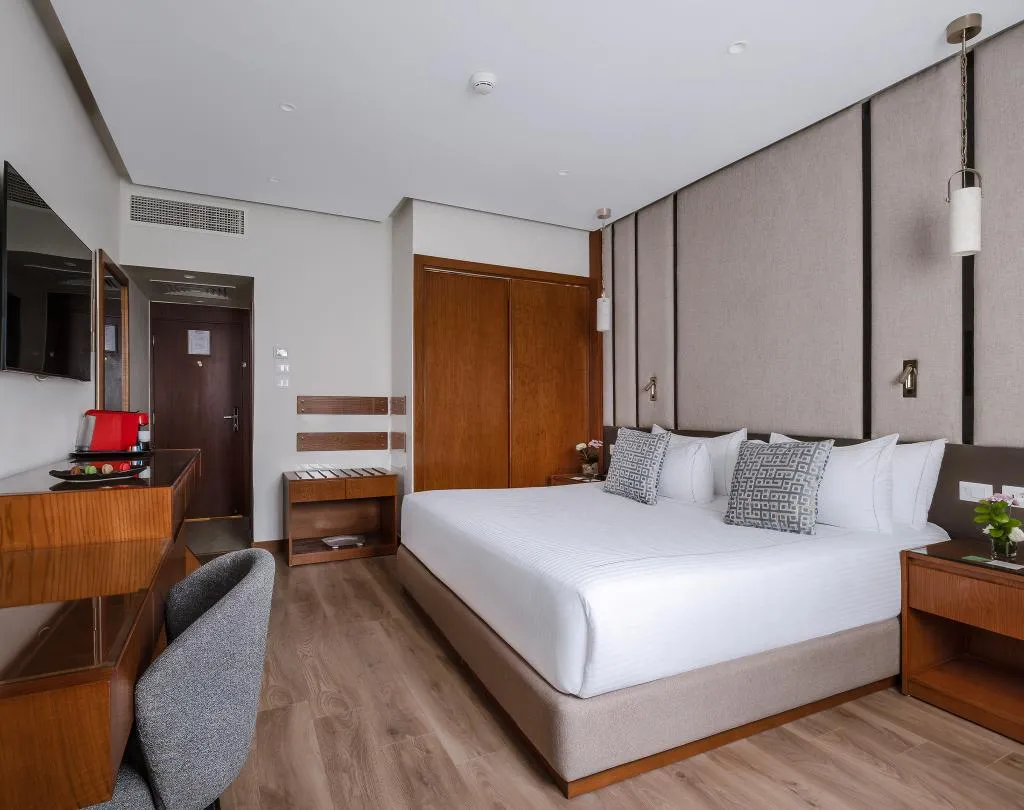 Room, Sonesta Hotel Tower & Casino Cairo, Cairo